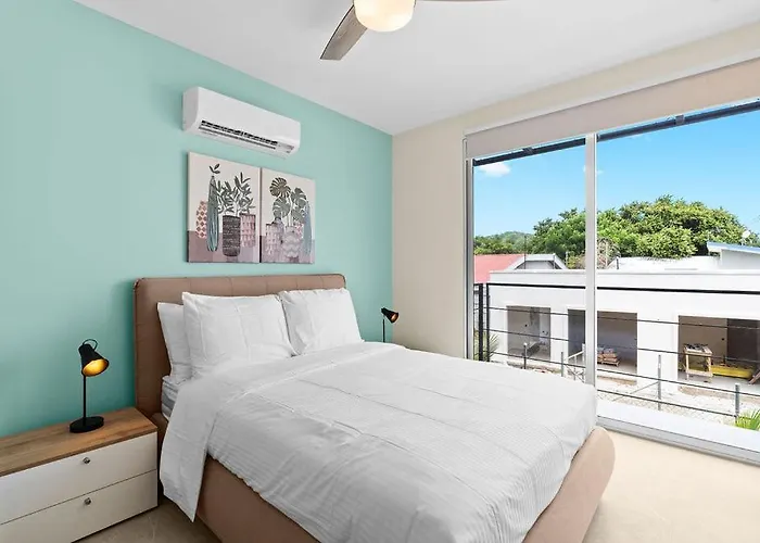 Cozy 2 Bed Unit In * Coco