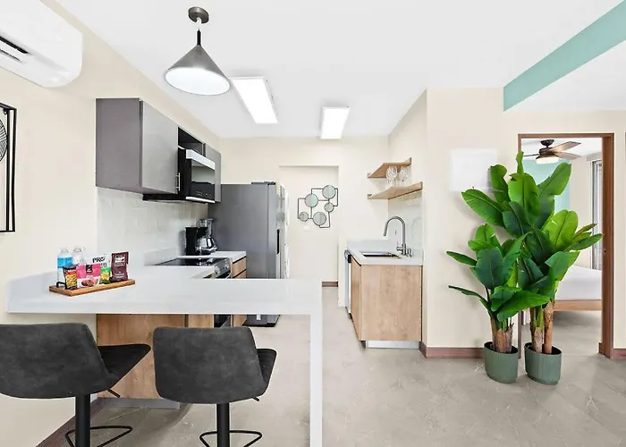 Cozy 2 Bed Unit In * Coco